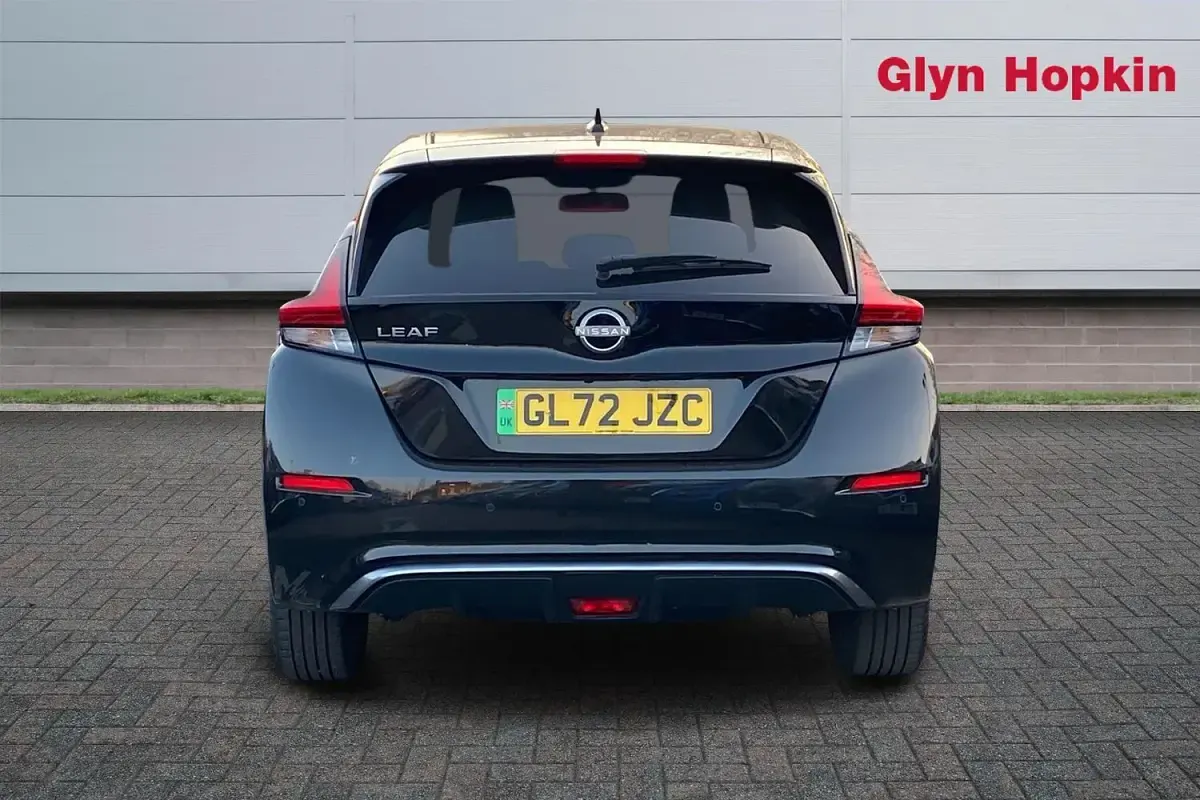 Usado Nissan Leaf Tekna 110 kW (150 HP) 2023 Preto Citadino