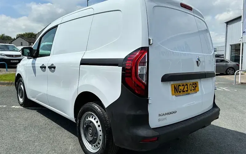 Used Renault Kangoo 95 HP (69 kW) 2023 MPV