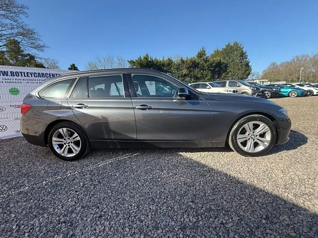 Used BMW 316 Sport Line 116 HP (85 kW) 2017 Grey Estate
