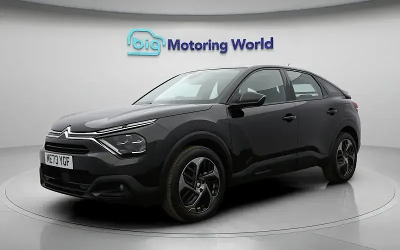 Used Citroën C4 PureTech 101 HP (74 kW) 2024 Black SUV