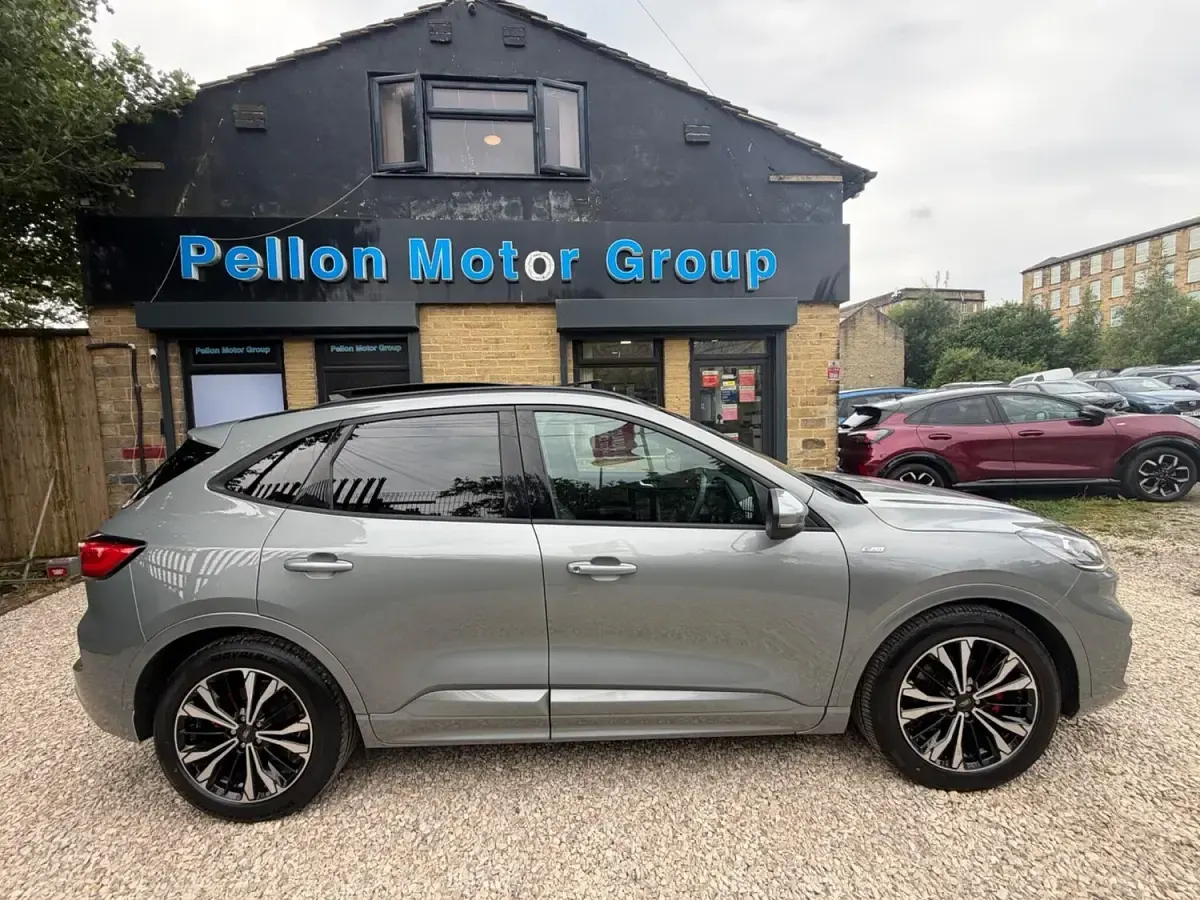 Used Ford Kuga ST-Line X 150 HP (110 kW) 2021 Silver SUV