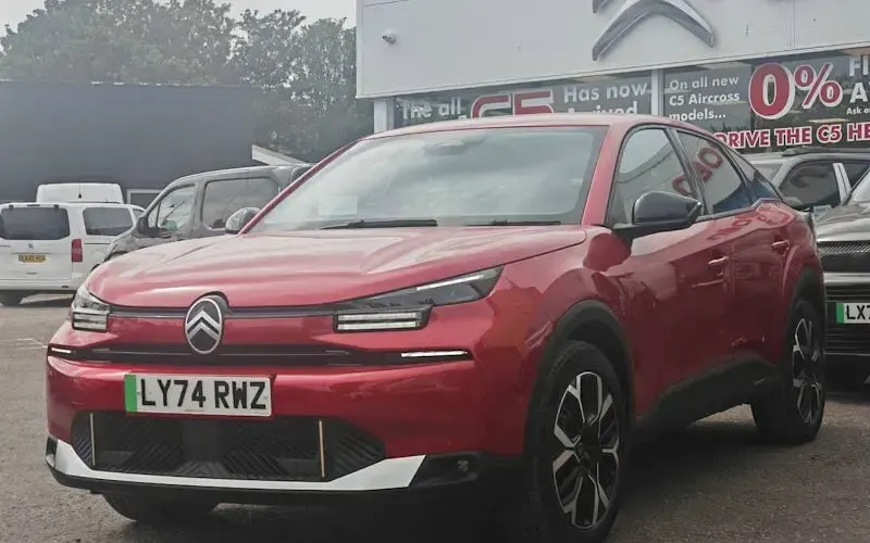 Used Citroën e-C4 114 kW (156 HP) 2026 Hatchback