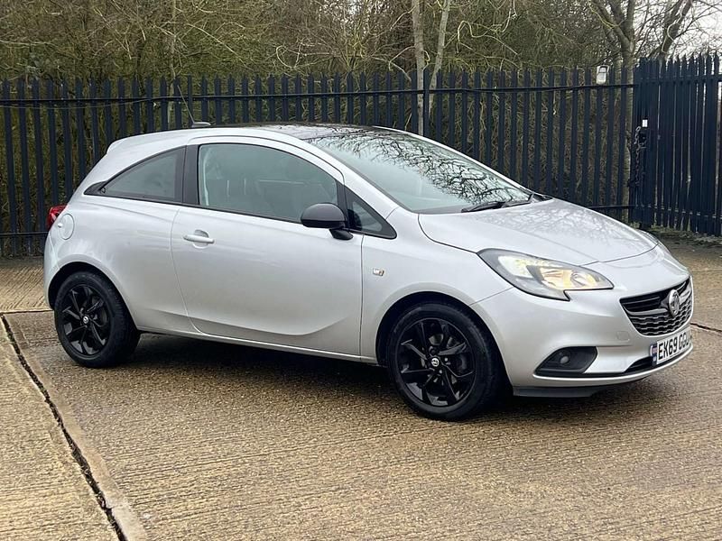 Used Vauxhall Corsa S 90 HP (66 kW) 2019 Silver Hatchback