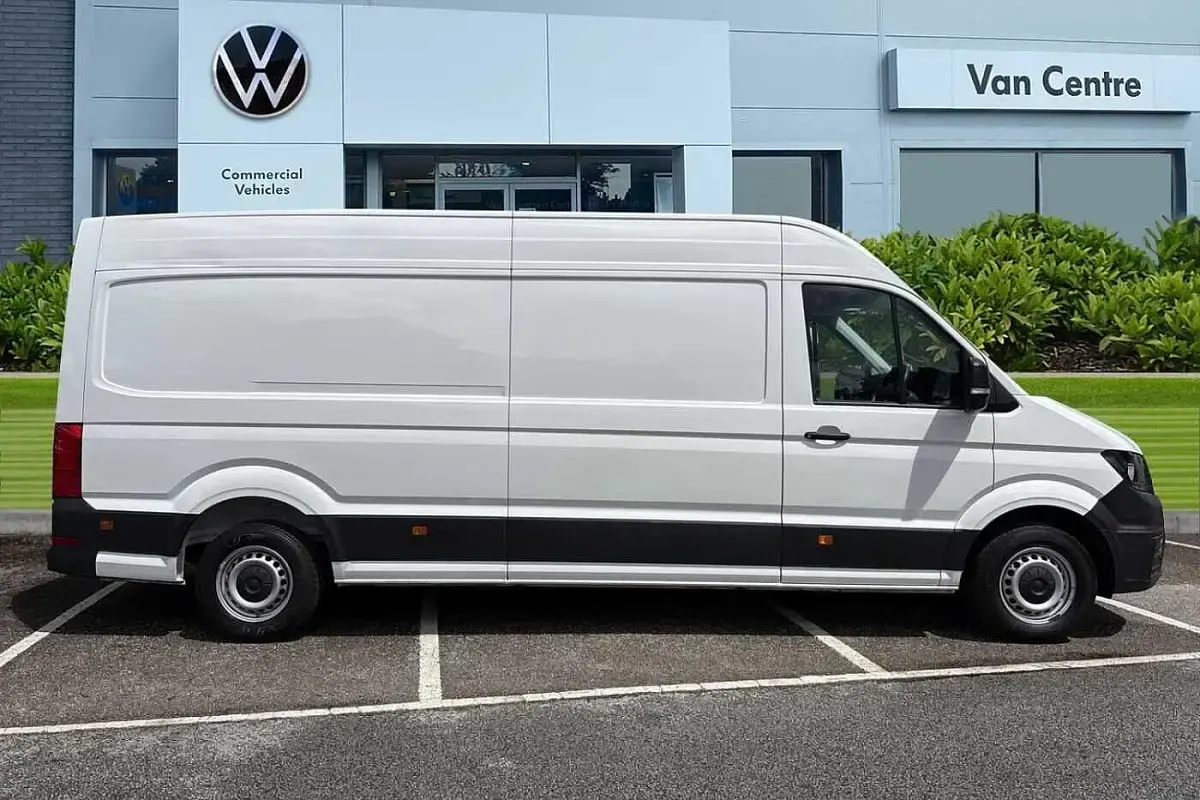 Used VW Crafter 140 HP (102 kW) 2024 White Van