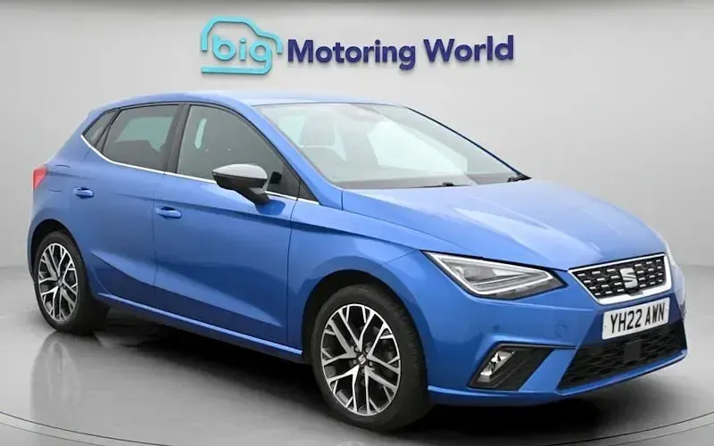 Usado Seat Ibiza XCELLENCE Lux 110 CV (80 kW) 2024 Utilitario