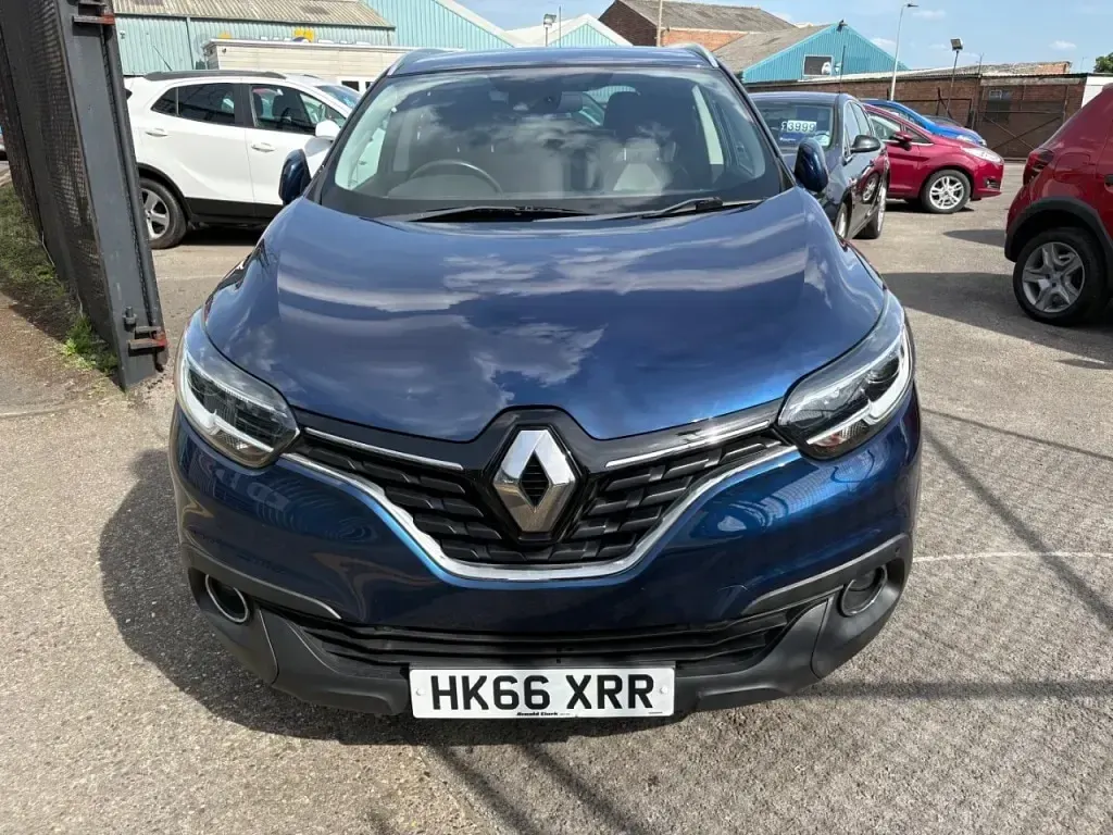 Used Renault Kadjar Dynamique 130 HP (95 kW) 2016 Blue SUV