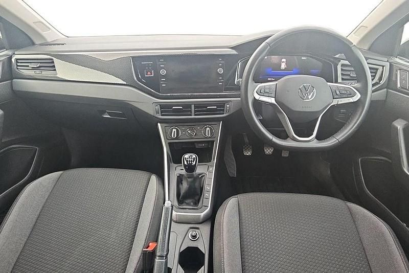 Used VW Taigo S 110 HP (80 kW) 2023 Black SUV