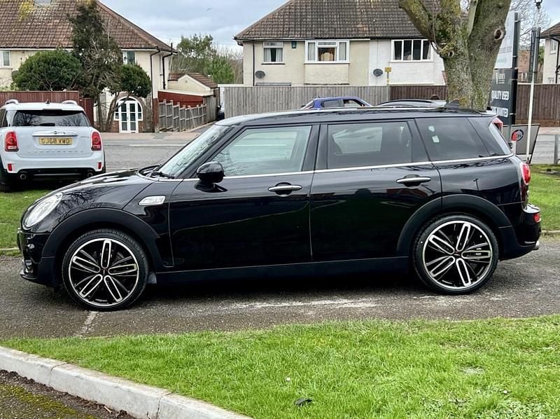 Used Mini Cooper S Clubman 2017 Black Estate