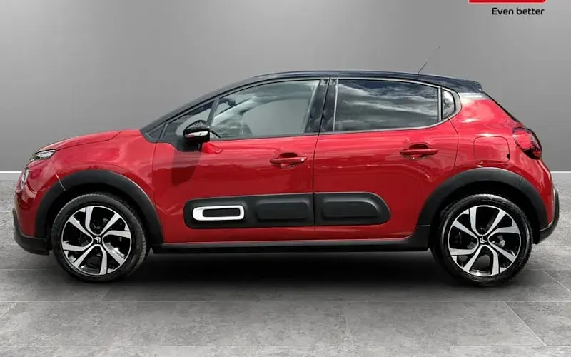 Used Citroën C3 PureTech 110 HP (80 kW) 2023 Red Hatchback