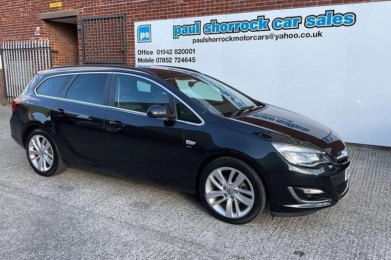 Used 2014 Vauxhall Astra SRi Estate | £4,395 (Fair price) - Image 1/1
