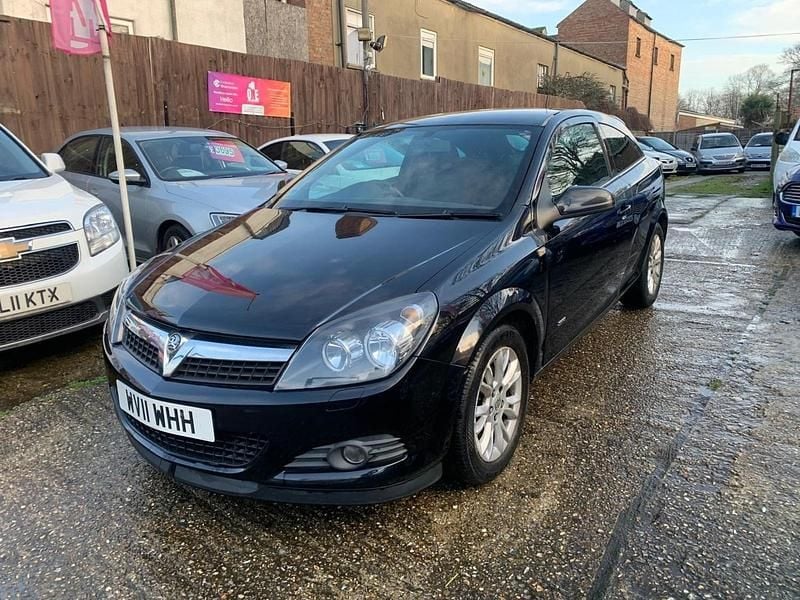 Used Vauxhall Astra SRi 2011 Black Hatchback