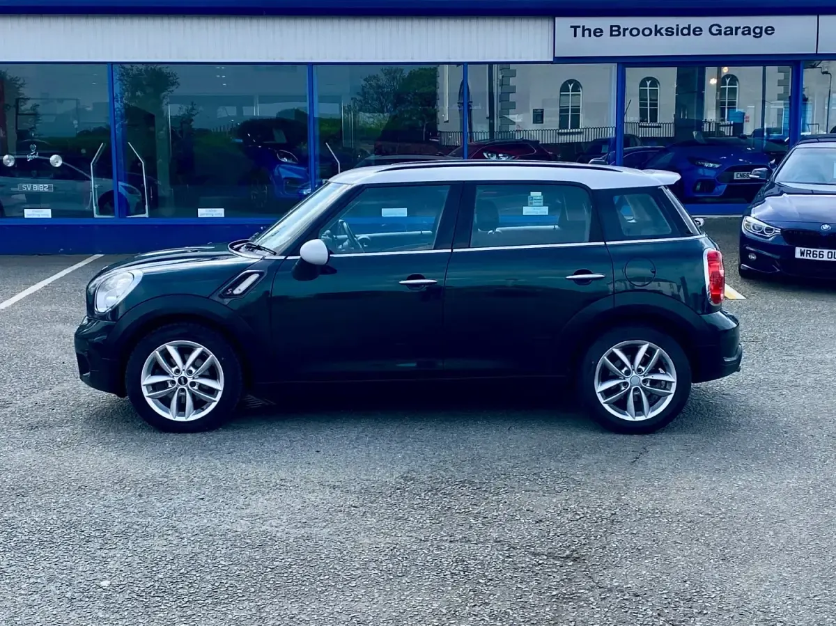 Used Mini Cooper S 2013 Green Hatchback