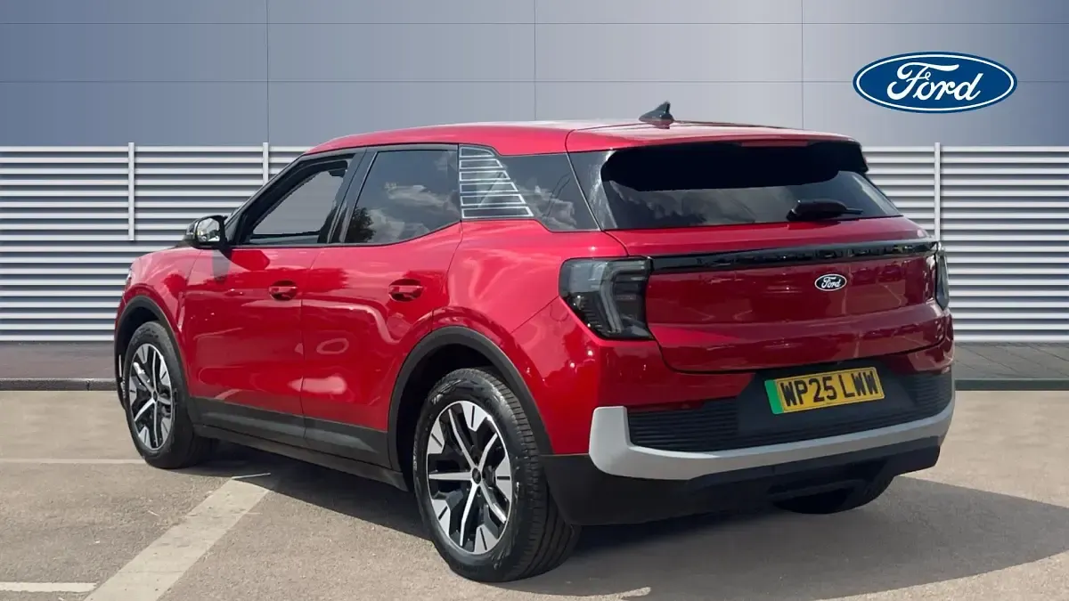Used Ford Explorer Select 210 kW (286 HP) 2025 Red SUV