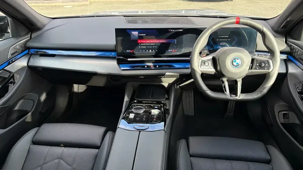 Used BMW i5 Shadowline 436 kW (593 HP) 2025 Grey