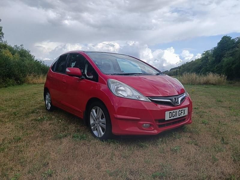 Red Used 2011 Honda Jazz EX Hatchback | £2,995 (Good price) - Image 1/4