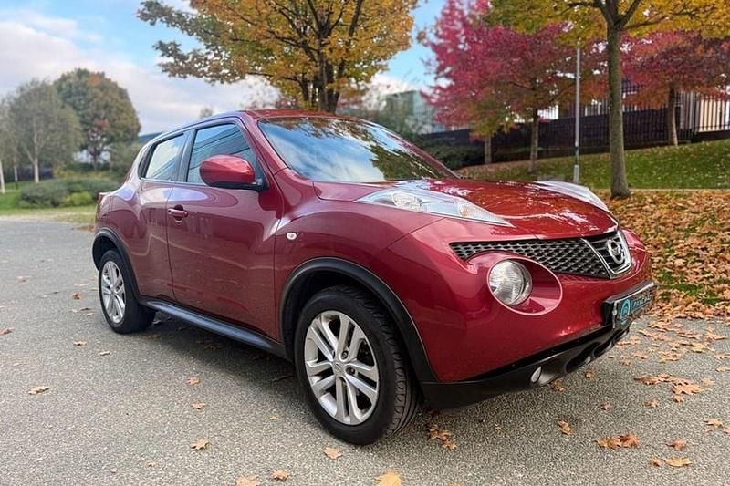 Red Used 2013 Nissan Juke Acenta SUV | £5,495 (Good price) - Image 1/1