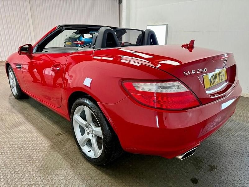 Used Mercedes SLK250 2011 Red Cabriolet