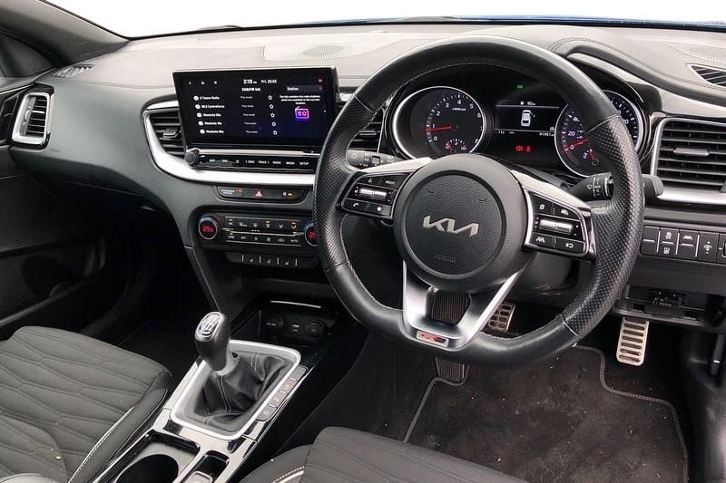 Used Kia ProCeed GT-Line 160 HP (117 kW) 2022 Blue Estate