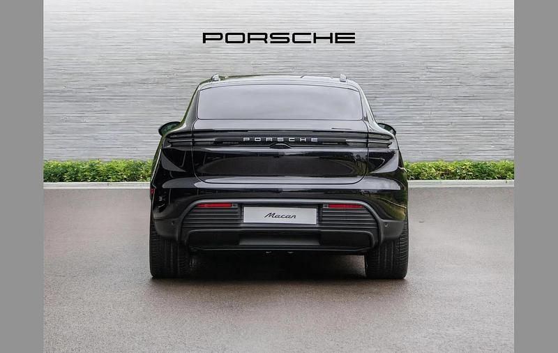 Used Porsche Macan 264 kW (360 HP) 2025 Black SUV