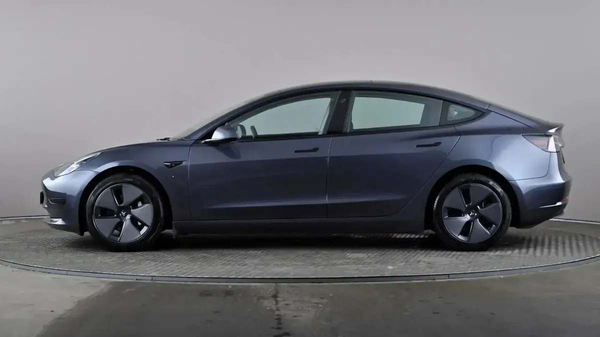Used Tesla Model 3 RWD 180 kW (245 HP) 2022 Grey Sedan