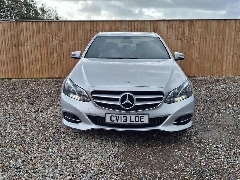 Usado Mercedes E250 SE 2013 Prateado Sedan