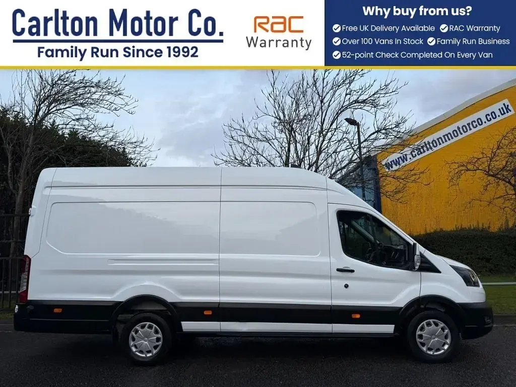 Używany Ford Transit Trend 2023 Biały Van