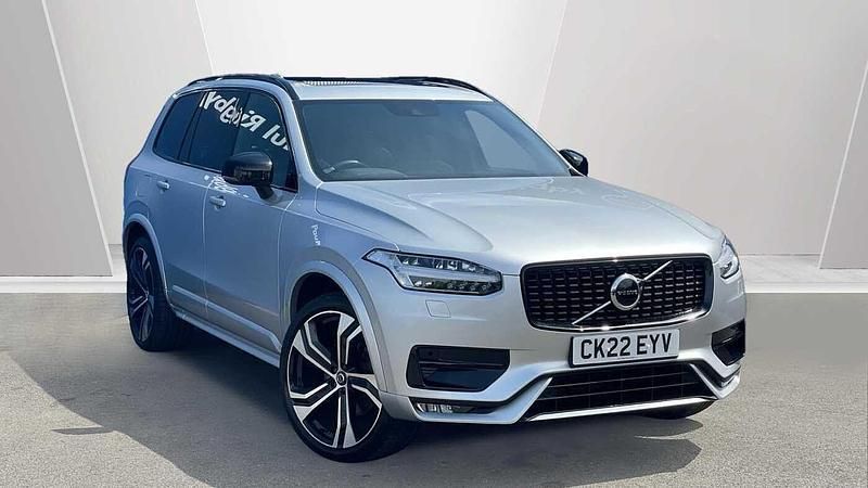 Used 2022 Volvo XC90 R-Design SUV | £39,745 (A bit pricey) - Image 1/3