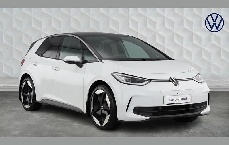 Used VW ID.3 Pro 150 kW (204 HP) 2023 White Hatchback