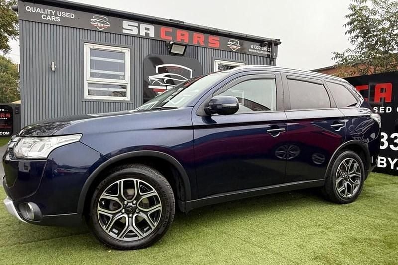 Blue Used 2015 Mitsubishi Outlander SUV | £7,495 (Super price) - Image 1/1