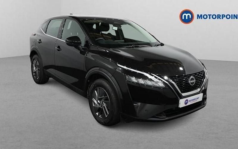 Black Used 2022 Nissan Qashqai Acenta Premium SUV | £16,199 (Good price) - Image 1/4