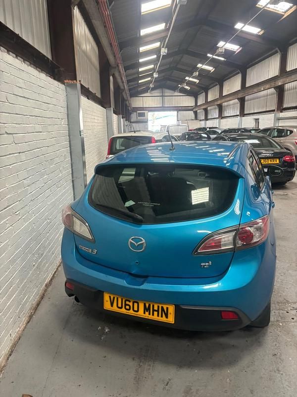 Used Mazda 3 2010 Blue Hatchback
