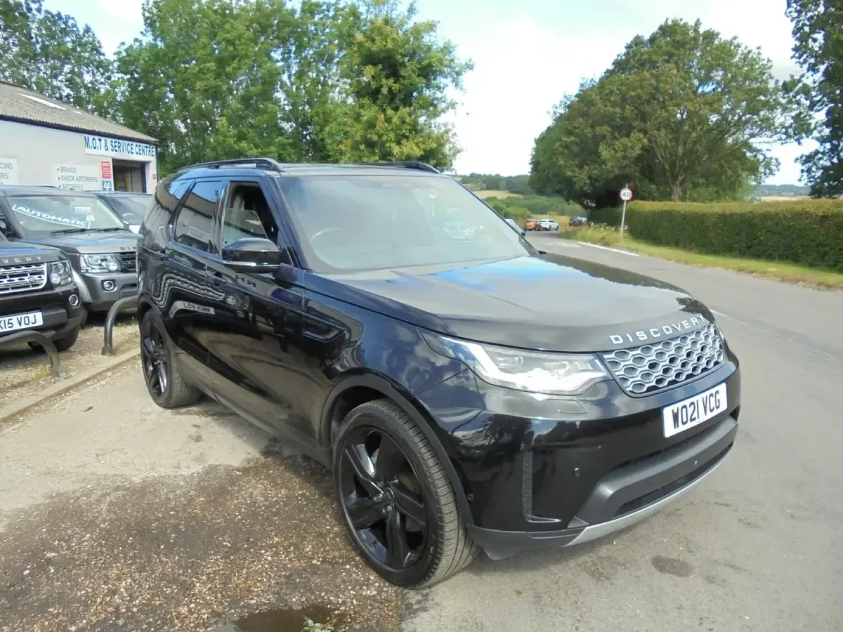 Used Land Rover Discovery HSE 2021 Black SUV