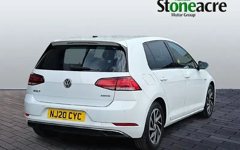 Used VW Golf VIII Edition 131 HP (96 kW) 2020 White Hatchback