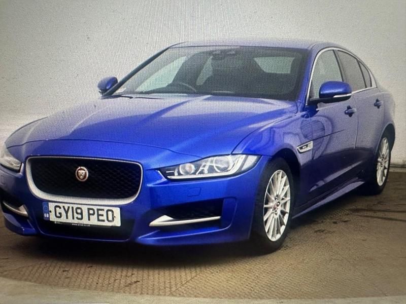 Used Jaguar XE R-Sport 180 HP (132 kW) 2019 Blue Sedan