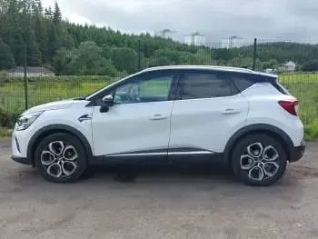 Used Renault Captur Techno 91 HP (66 kW) 2023 White SUV