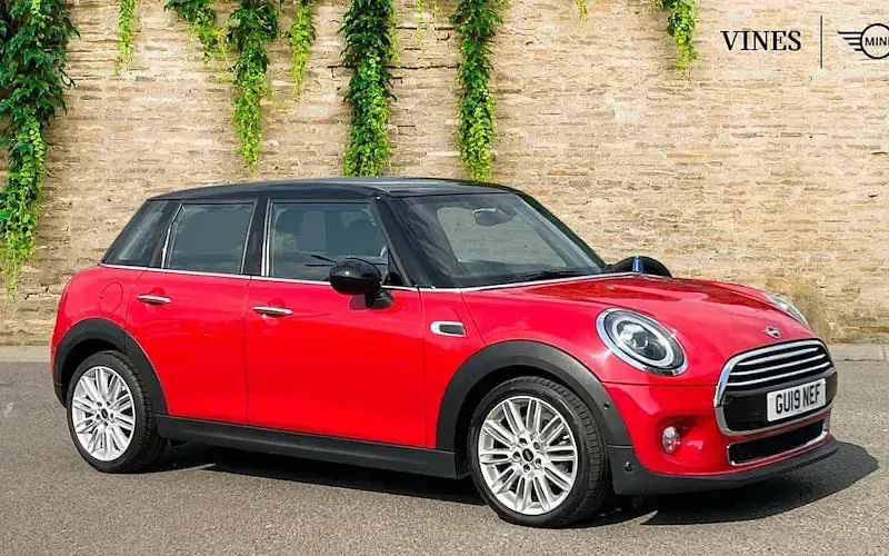 Used Mini Cooper Exclusive 136 HP (100 kW) 2019 Hatchback