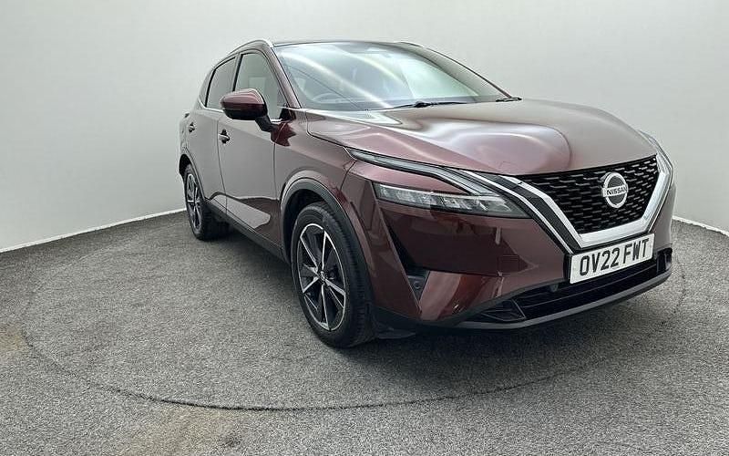 Used Nissan Qashqai Tekna 158 HP (116 kW) 2022 Red SUV