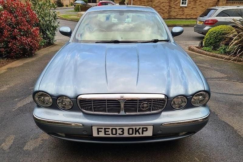 Blue Used 2003 Jaguar XJ SE Sedan | £4,700 (Good price) - Image 1/1