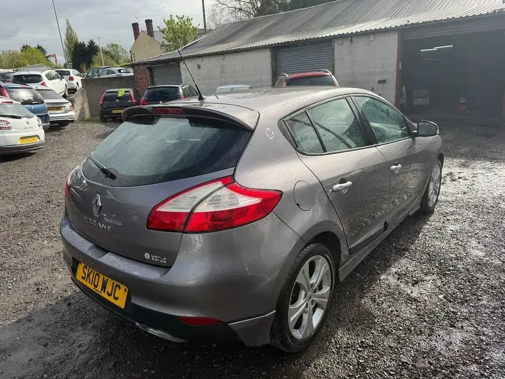 Used Renault Mégane Dynamique 110 HP (80 kW) 2010 Grey Hatchback