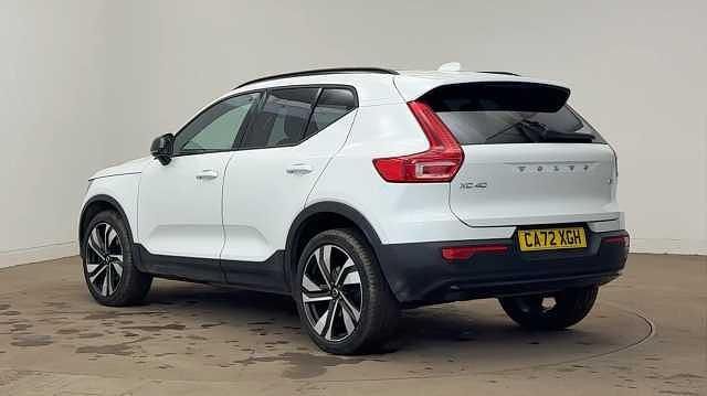 Used Volvo XC40 Ultimate 194 HP (142 kW) 2022 White SUV