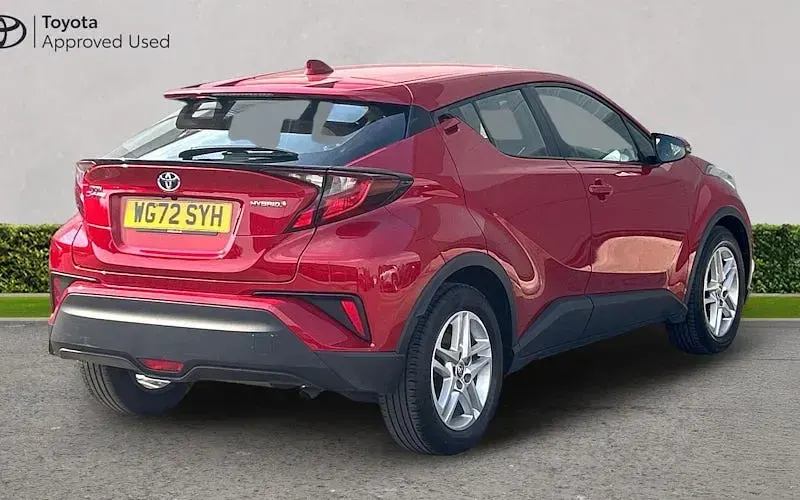 Usado Toyota C-HR 122 CV (89 kW) 2023 Rojo SUV