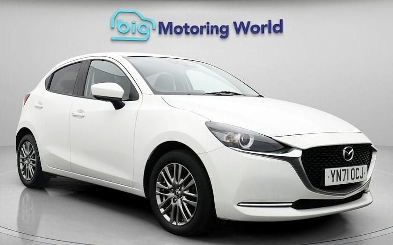 Used Mazda 2 Inclusive 90 HP (66 kW) 2021 White Hatchback