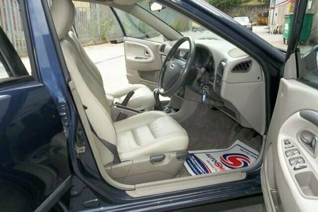 Used Volvo V40 115 HP (84 kW) 2004 Estate