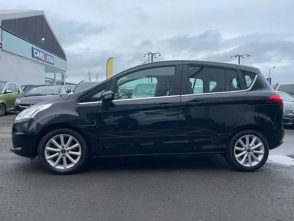 Used Ford B-MAX Titanium 105 HP (77 kW) 2017 Black MPV