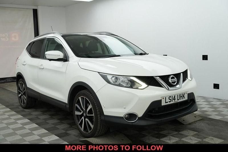 White Used 2014 Nissan Qashqai S SUV | £7,500 (A bit pricey) - Image 1/4