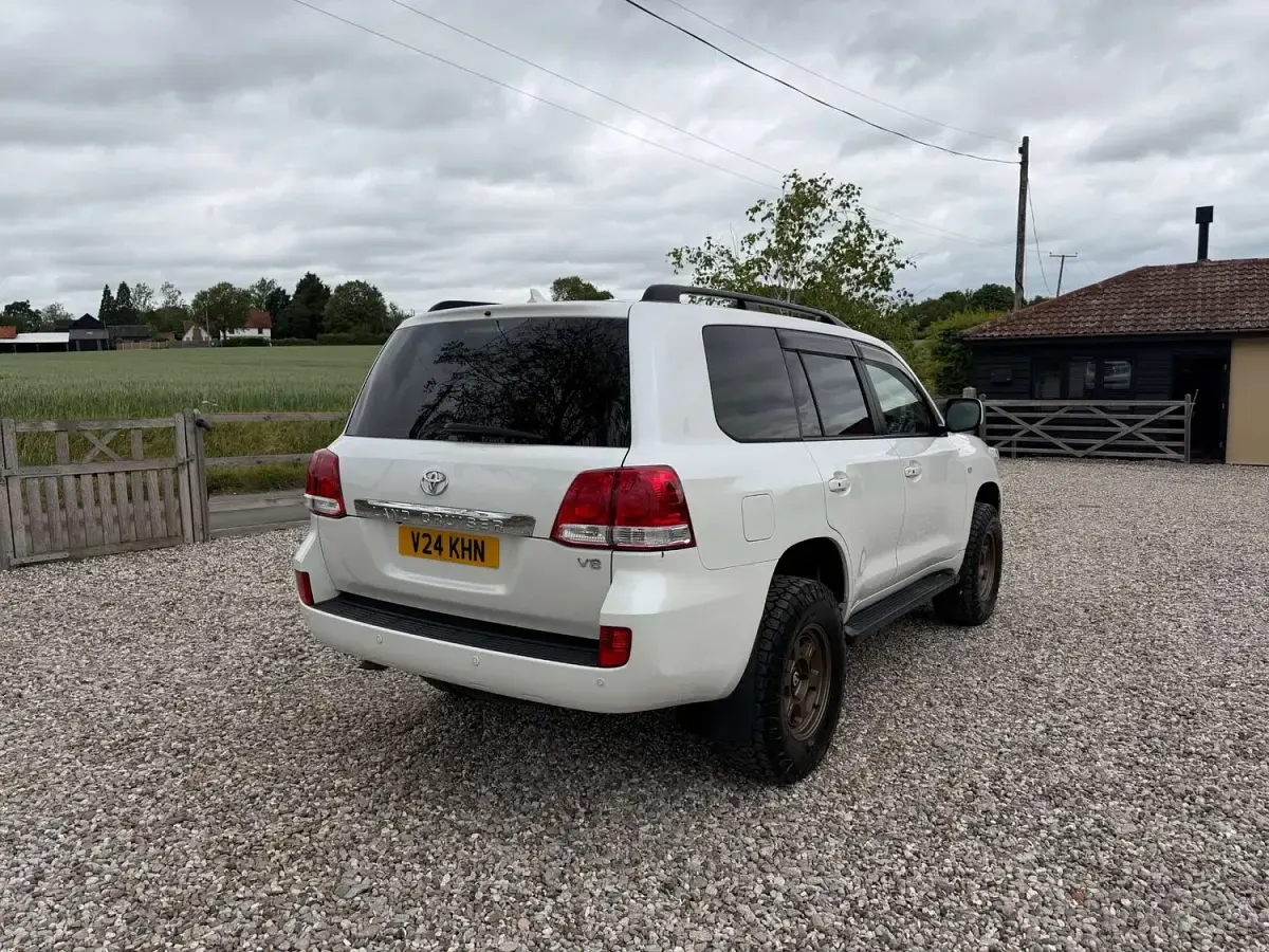 Used Toyota Land Cruiser 2008 White SUV