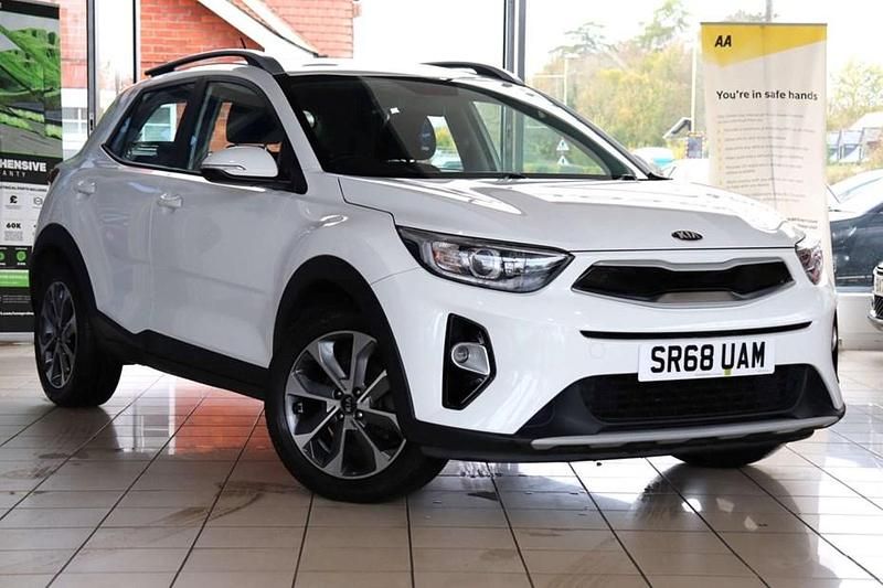 White Used 2019 Kia Stonic SUV | £9,810 (Good price) - Image 1/1