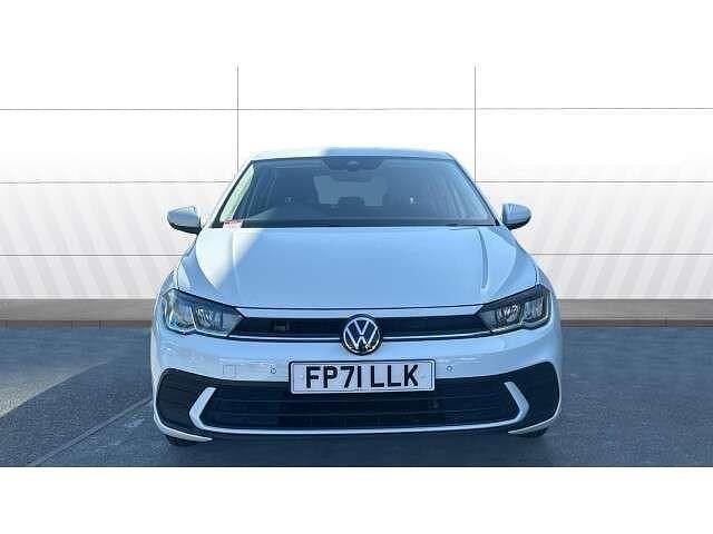 Used VW Polo Life 95 HP (69 kW) 2021 White Hatchback