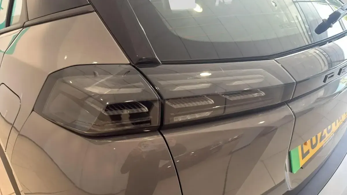 New Peugeot e-2008 Active 98 kW (134 HP) 2026 Grey SUV