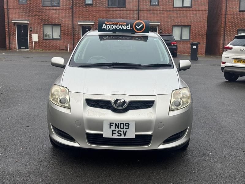 Used Toyota Yaris 2024 Silver Hatchback